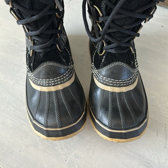 Sorel Women’s Joan of Arctic Waterproof Winter Boots Black Suede Rubber Size 7 - Picture 9 of 16